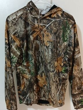 Mens Realtree Edge long sleeve pullover Camoflauge hoodie
